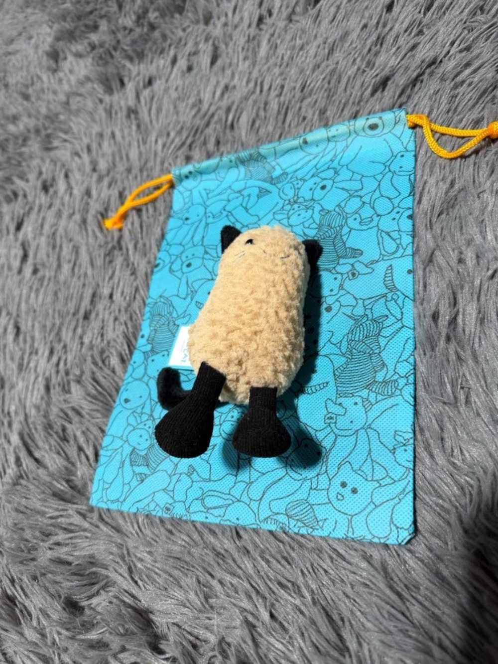 Jellycat Amuseables Peanut 'Cat'